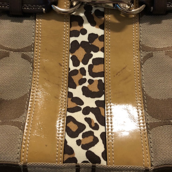 Coach Purse - Picture 2 of 6